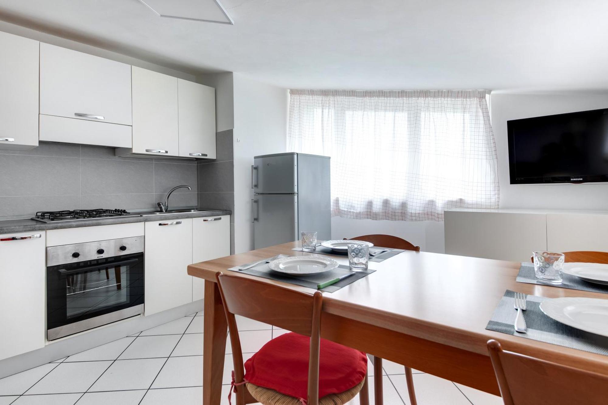 Residence Diffuso Arcobaleno Габиче Маре Екстериор снимка